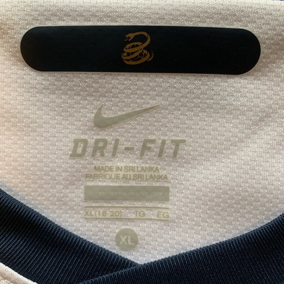 Authentic Nike USA Men’s World Cup 2010 Jersey - Picture 4 of 5